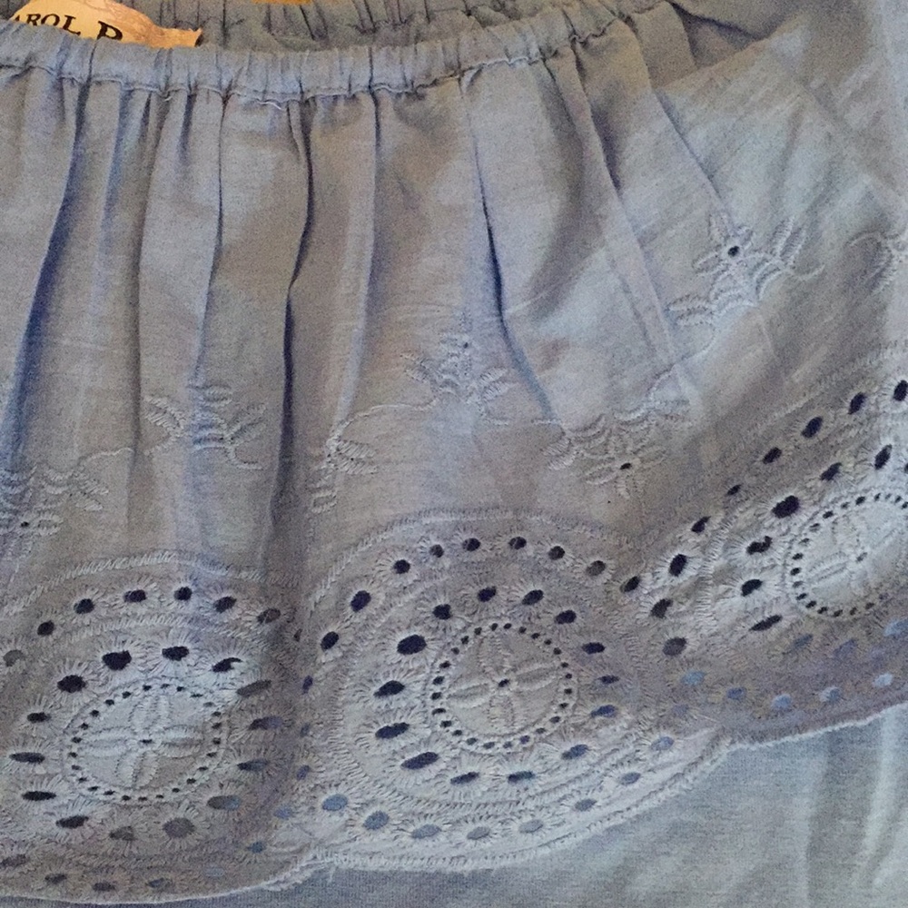 Ruffle top - Picture 2 of 2